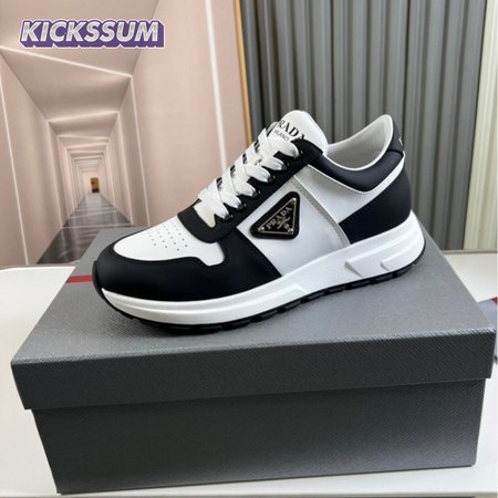 PRADA LOW TOP SNEAKERS WHITE BLACK - PA006