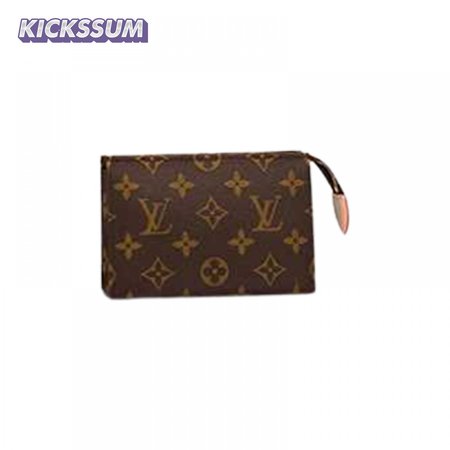 toiletry pouch 15 monogram canvas lp49