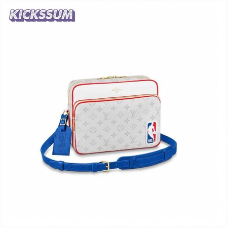 trio messenger bag m69443