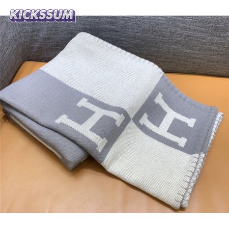 hermes blanket