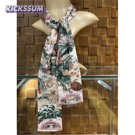 Voyage Extraordinaire silk scarf