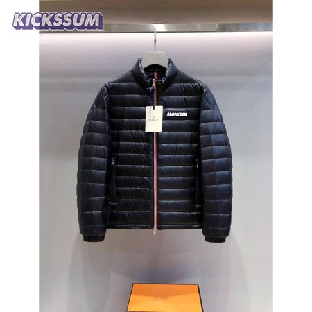Moncler 20SS Down Jacket MC330189