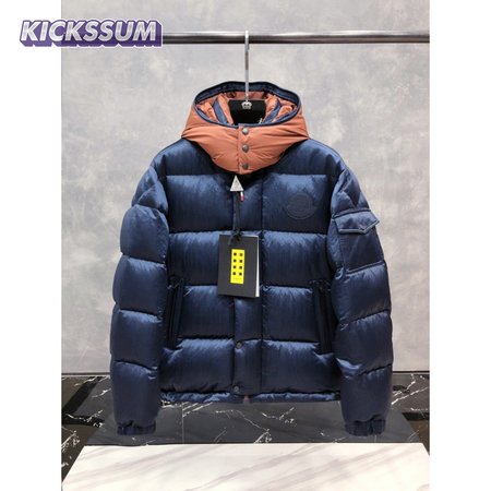 Moncler Down Jacket MC330191
