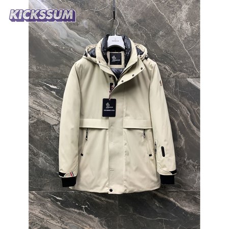 Moncler Down Jacket MC330117