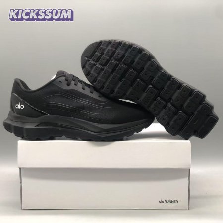 Alo Yoga Runner Black