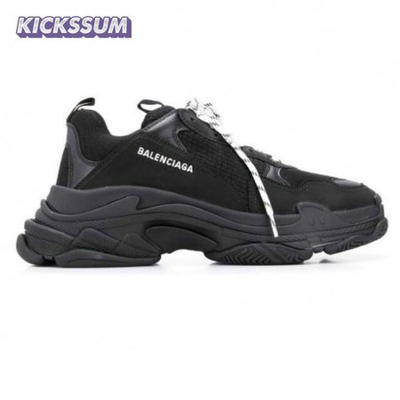 BALENCIAGA TRIPLE S TRAINERS - BB26