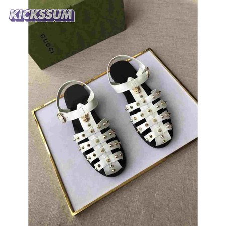 GUCCI SANDAL WITH DOUBLE G - SDG003